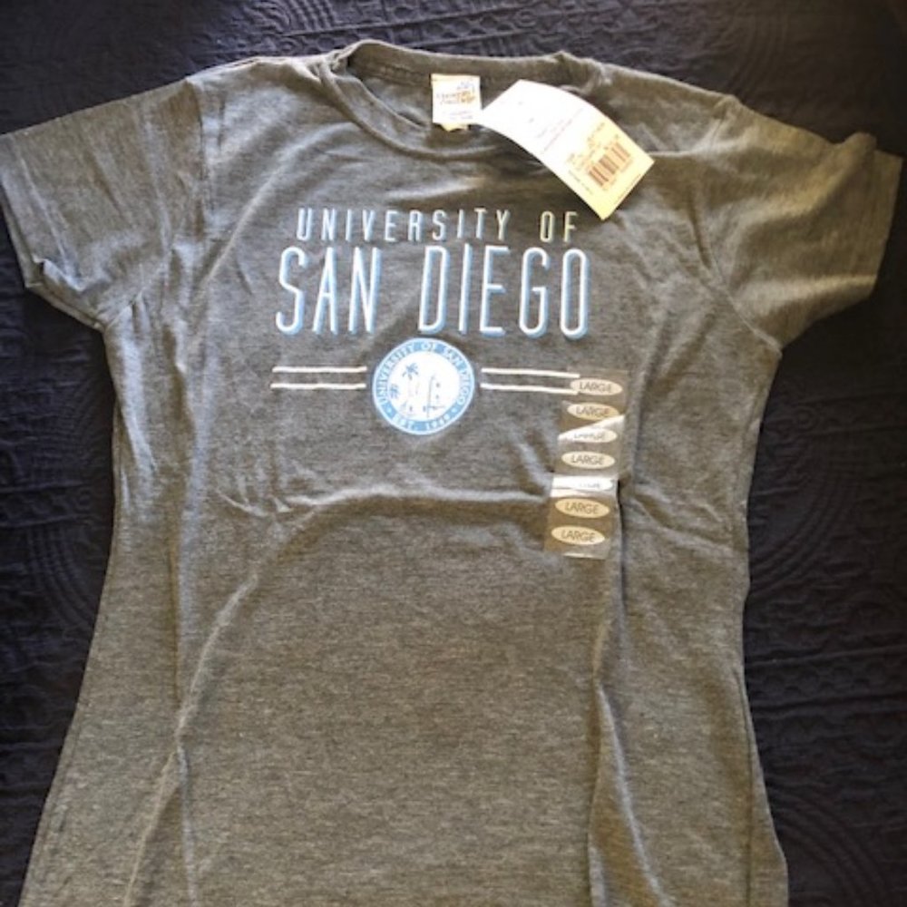 University of San Diego  Women's T-Shirt Size L - Grey NWT